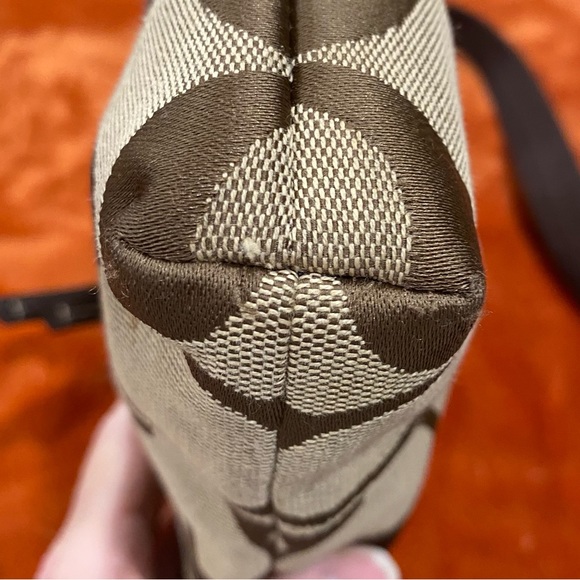 Coach Brown Cross Body Bag - Picture 8 of 16